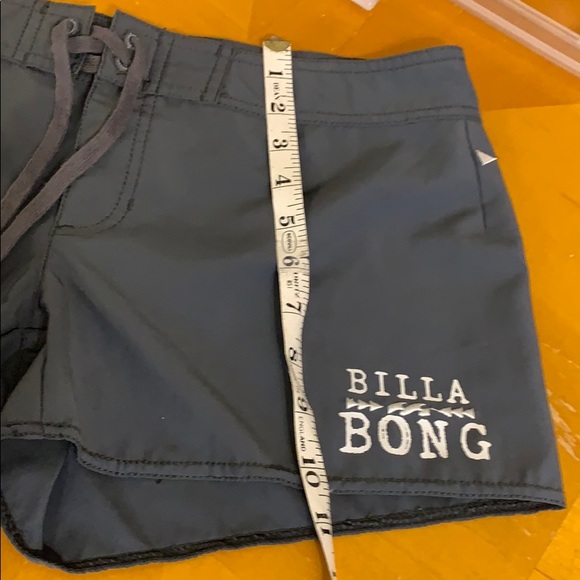 Cute Billabong Shorts - Picture 9 of 10